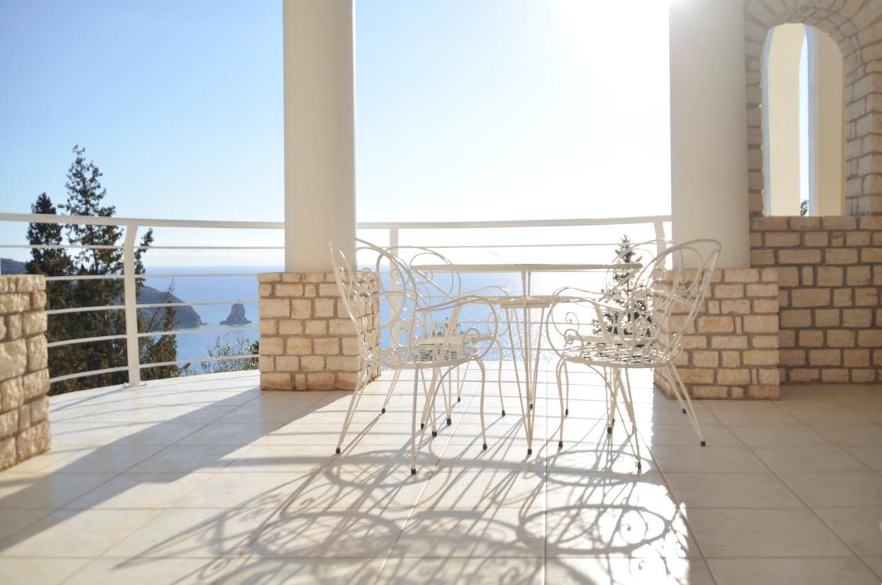 Villa Alibertini Агиос Гордиос Екстериор снимка