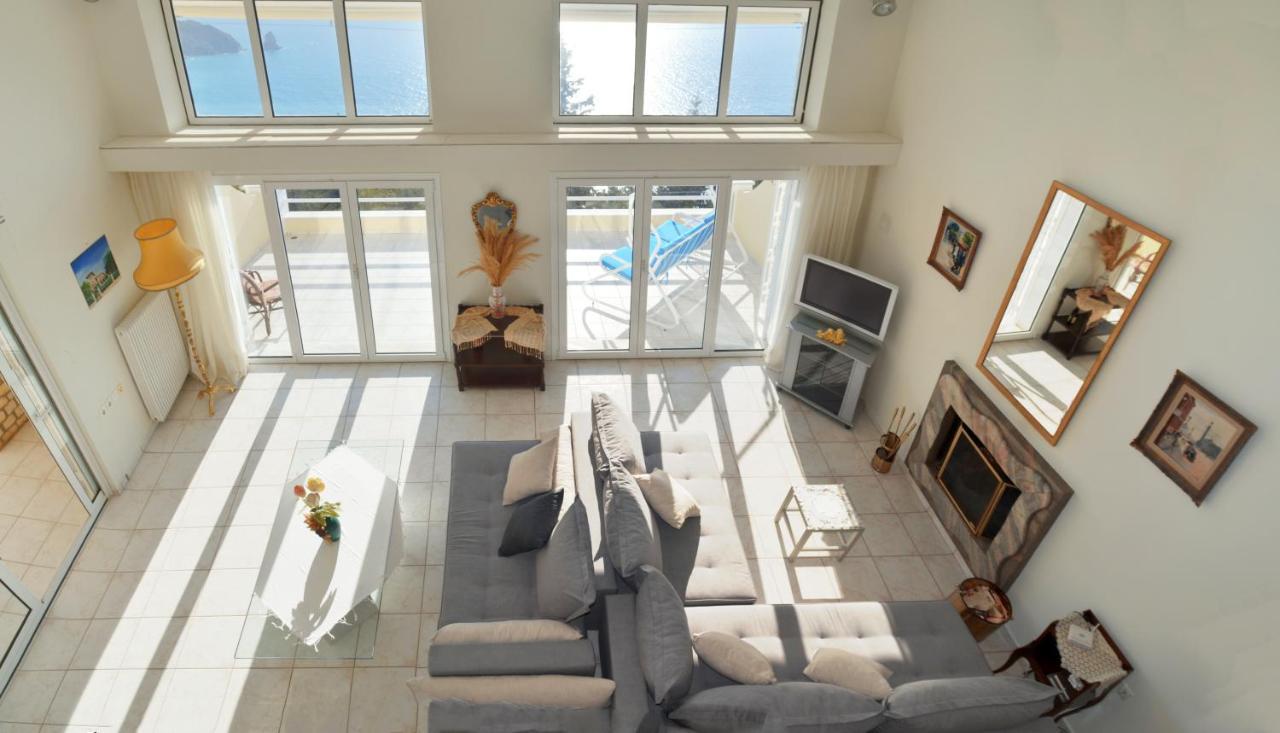 Villa Alibertini Агиос Гордиос Екстериор снимка